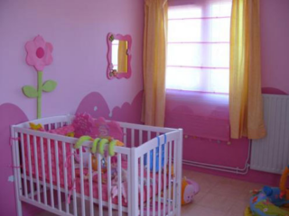 Maison à rafraîchir : La chambre de ma fille de 2 ans ? 2 murs peints, ça avance ! Page 4 Sans_t74