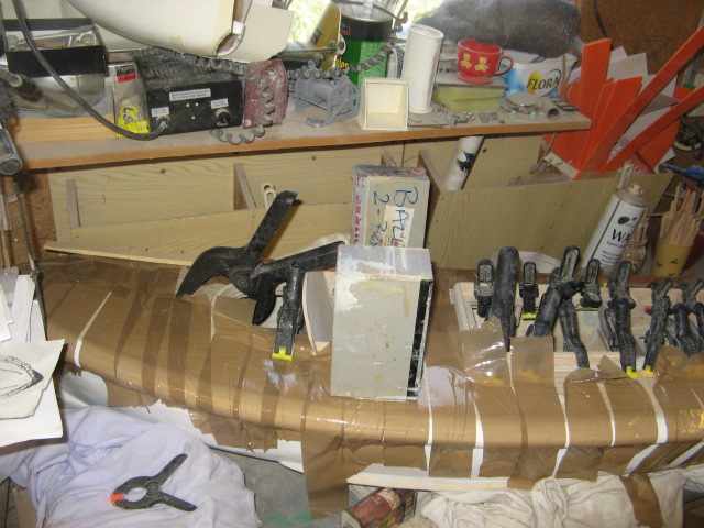 A lifeboat build blog...........How a kit is made! - Page 4 Gluein13