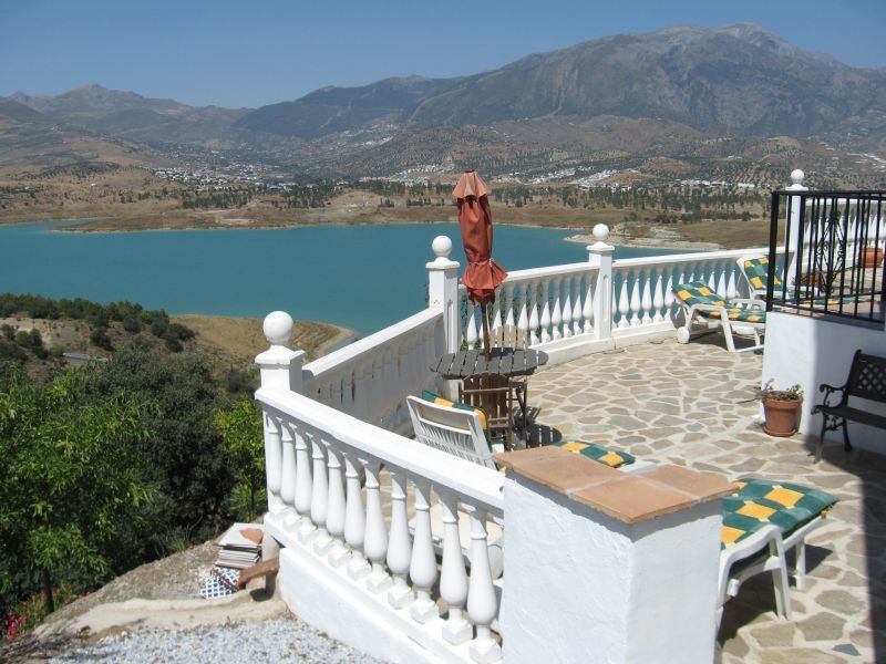 Spain/Andalucia/Lake Vinuela /Casa Ianda/Bed and Breakfast  I-920210