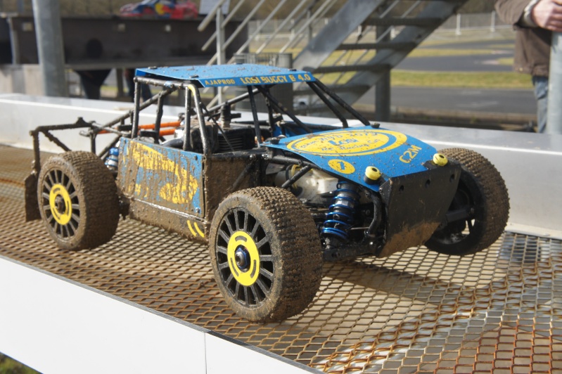 losi buggy 1/5 roll cage en test au marmouset Dsc04219