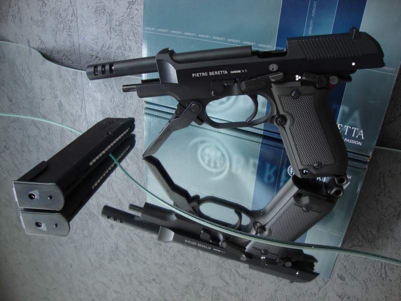 Beretta Mod 93 rafica Dsc01533