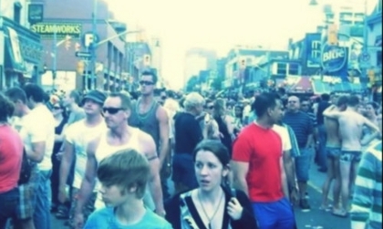 Justin Bieber- découvrez le à la Gay Pride de Toronto en 2006 Justin10