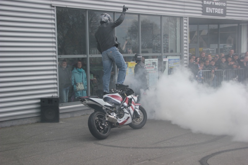 Show Stunt Dafy Moto Brest  SAMEDI 14 AVRIL - Page 3 Img_8815
