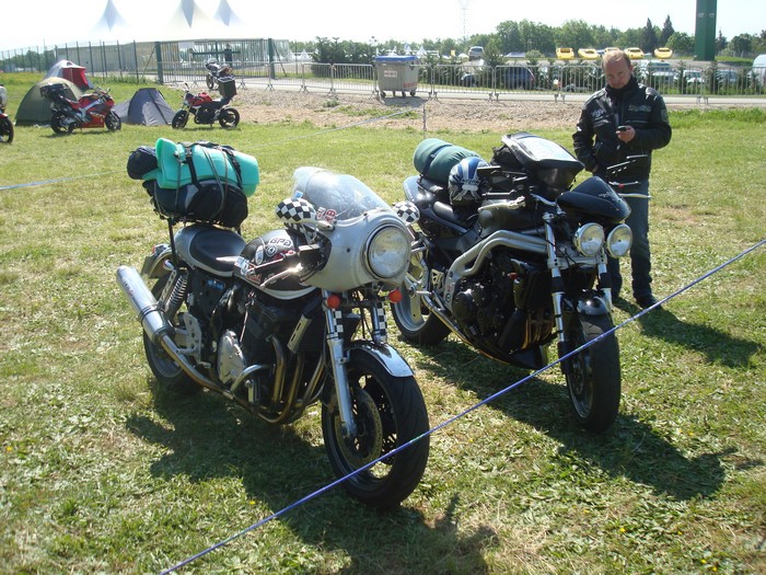 Moto legendes à Dijon Prenois 11528510