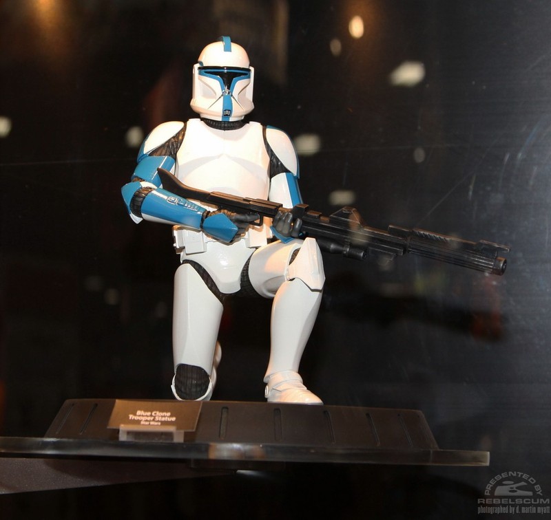 GG - Blue Clone Trooper Statue Cloneb10