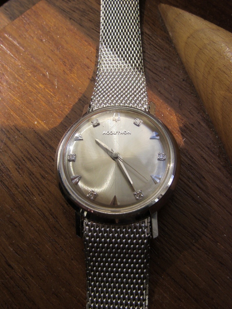 Sortez vos Bulovas Accutron 214 (avec leurs soucis) pour Manu. S73f1912
