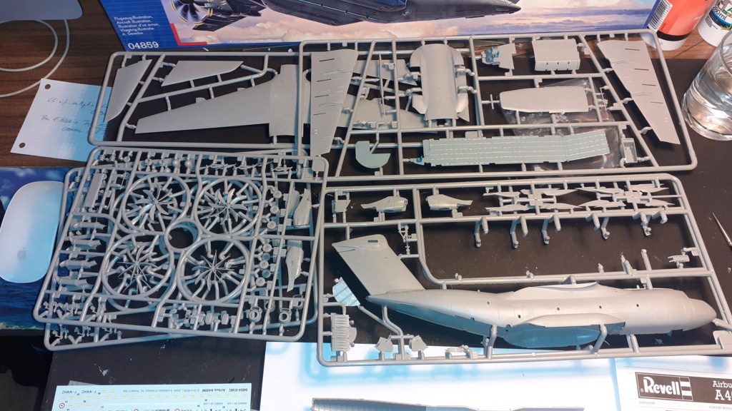 Montage Airbus A400-M - [Revell] -1/144 20221057