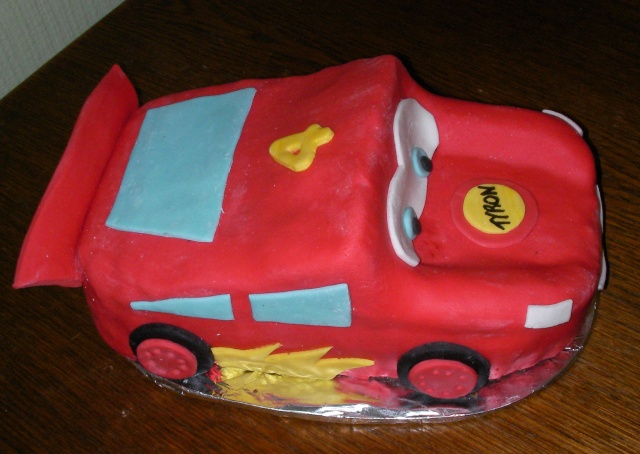 Cars quatre roues : Flash McQueen et ses amis - Page 26 Sany0115