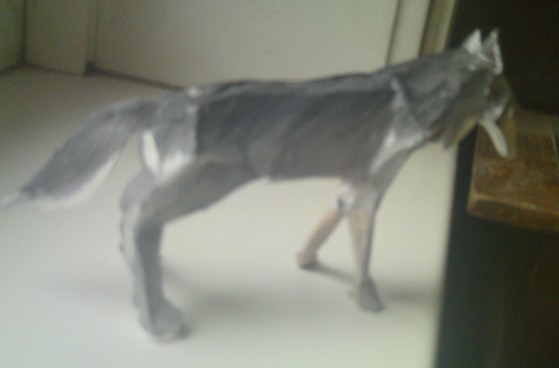 mon loup en papercraft Loup310