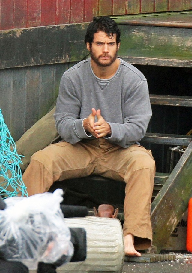 Henry Cavill Cast As Superman! - Page 9 Fnp_bf11