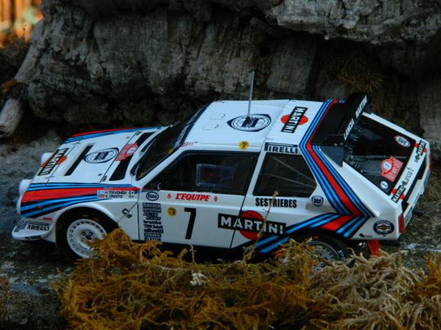 [GB Groupe B] lancia delta s4 martini  toivonen 1986  - Page 4 Dscn8479