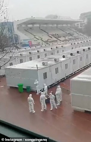 Vidéo-Big-Brother : "Les Camps de Concentration COVID en Chine - Voyez ce qui nous attend bientôt" ! 52816811