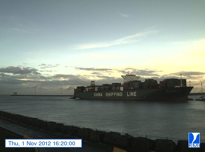 Photos en direct du port de Zeebrugge (webcam) - Page 56 2_bmp12