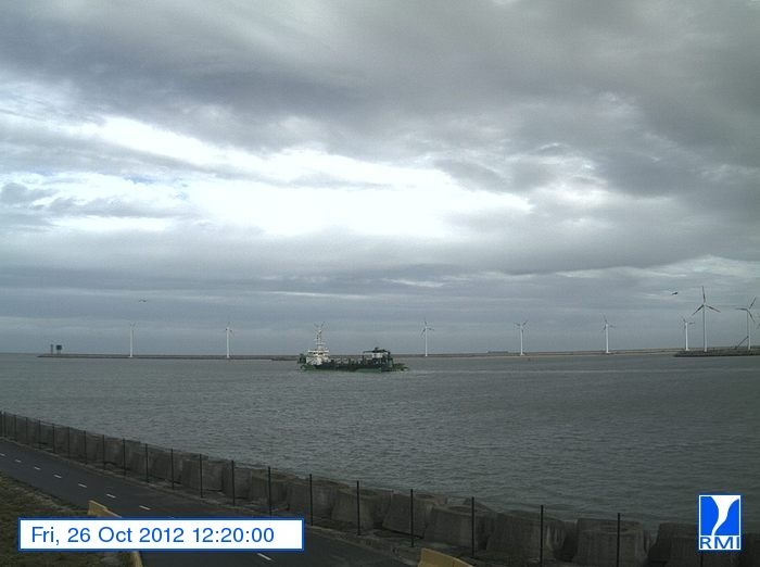 Photos en direct du port de Zeebrugge (webcam) - Page 55 4_bmp10