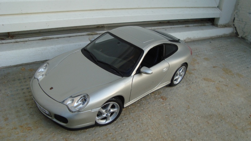 Porsche carrera 4s (996) Maisto Dsc03320