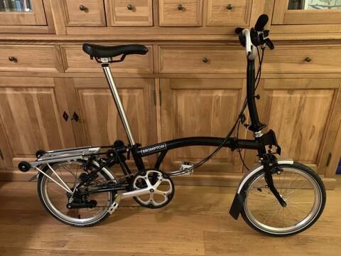 A vendre Brompton M6R 2018 cadre et fourche noirs