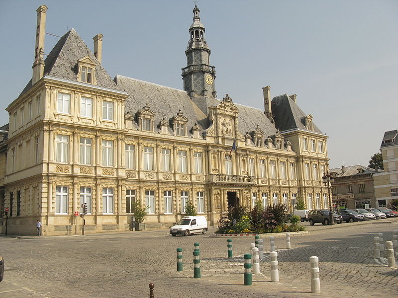 [CXL] REIMS, la Capitale des Sacres - Page 17 800px-10