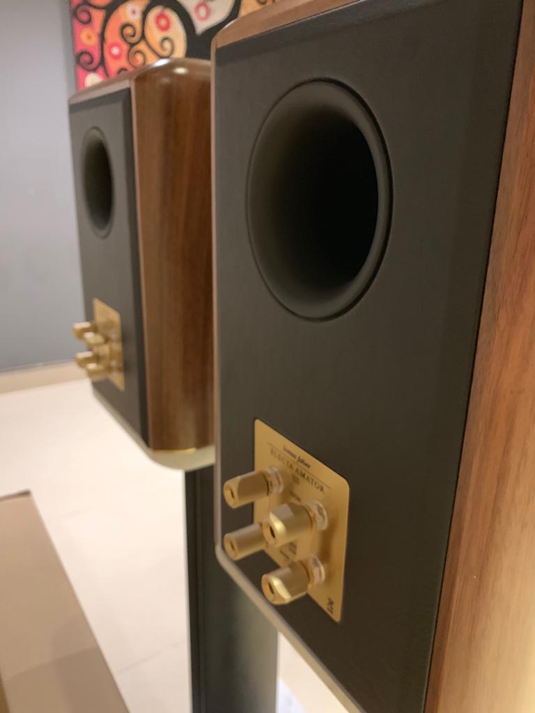 Sonus Faber Electa amator III 35th anniversary (Sold) Amator11