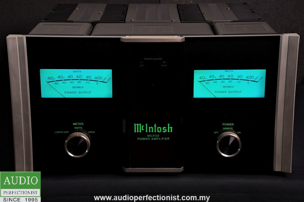 McIntosh MC402 stereo power amplifier (Sold) Dsc00111
