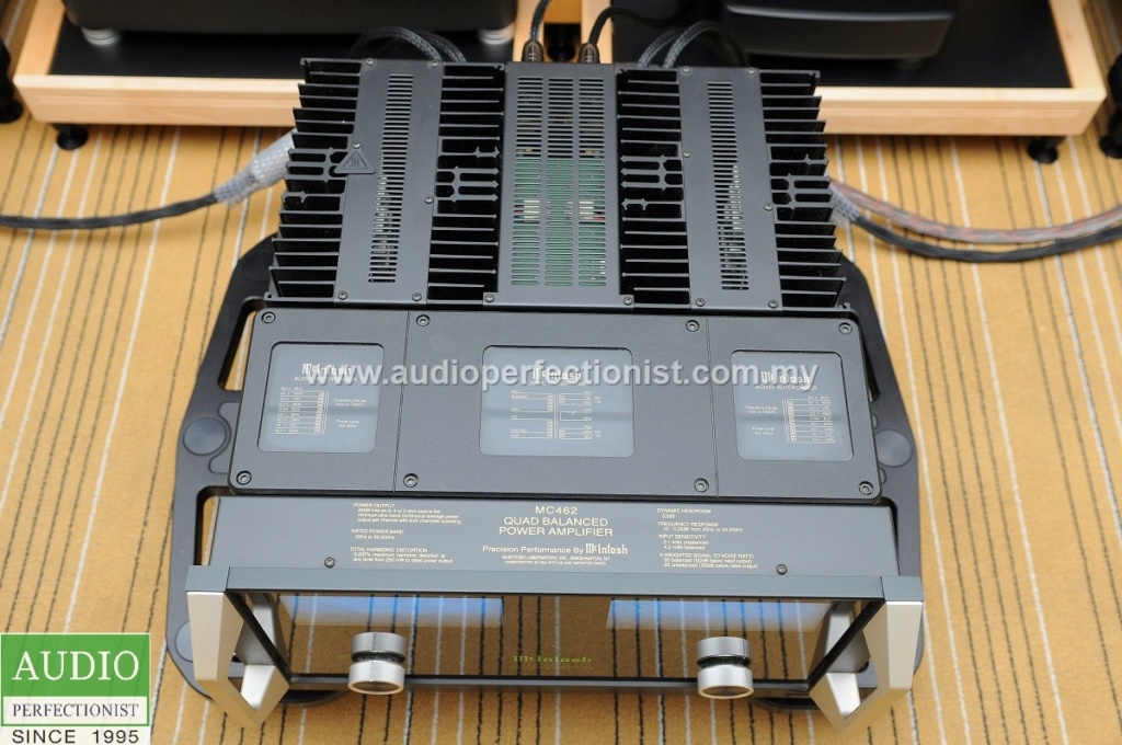 McIntosh MC462 Power Amplifier (used)  Dsc_0037
