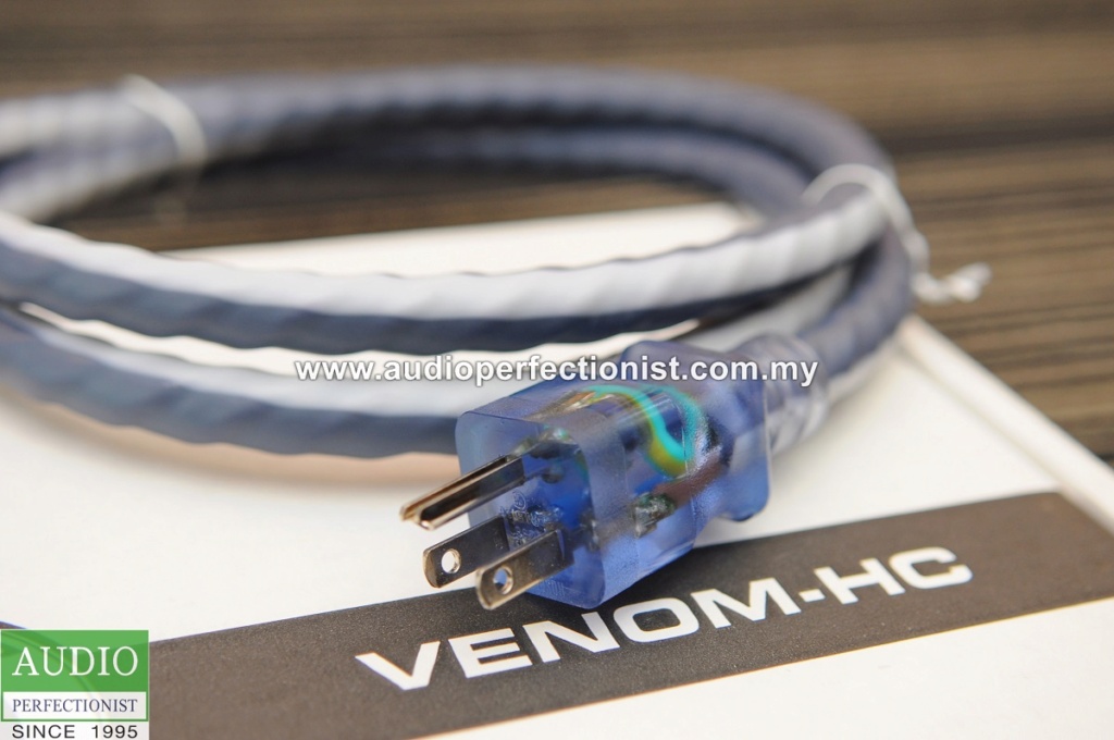 Shunyata Research Venom HC C19 Powercord 1.75M Dsc_3335