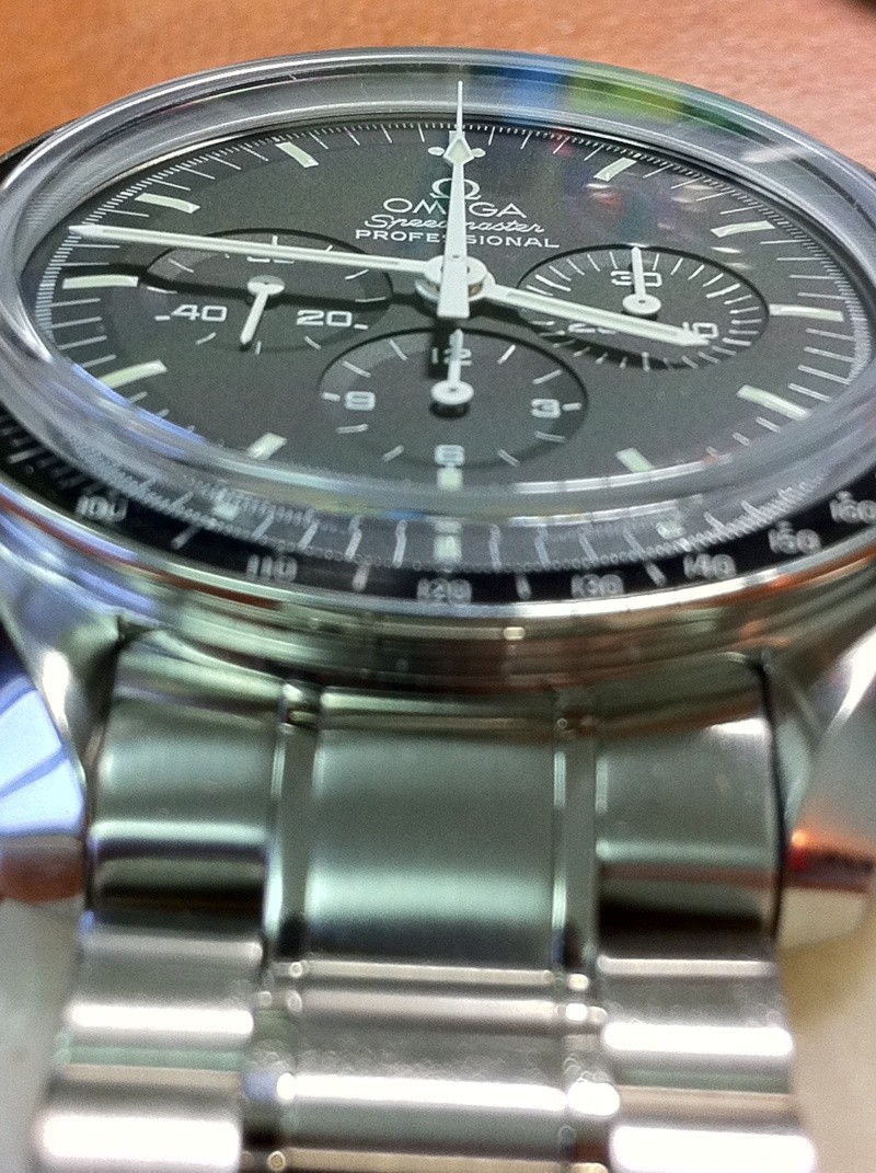 Nouvelle Speedmaster moonwatch ... Défaut et retour en garantie éventuel ? Photo413