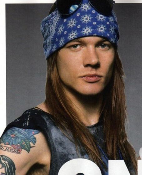 Axl Rose cuando era sexy y ...ahora Axl10