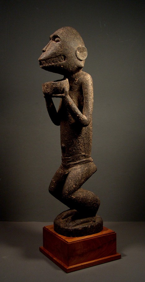 Baoulé people, Gbèkrè, Monkey Figure (Mbotumbo), Ivory Coast Gbakra19