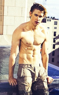 (m) Chord Overstreet • à l'ouesteuh parce que tu empesteuh.. Chordo13