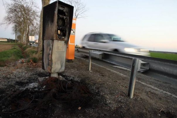 Les radars malades au bord des routes 26721210