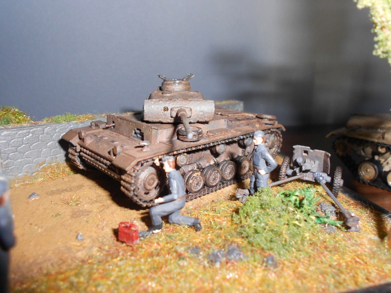 Panzer III et Kfz.7à protze 1/72 Dscn0011