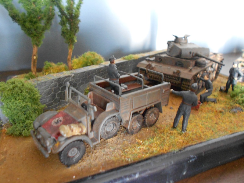 Panzer III et Kfz.7à protze 1/72 Dscn0013