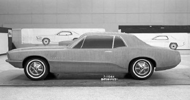 photo des première idées et/ou de prototype Mustang 1967 1964_010