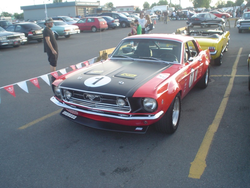 Une Mustang 1967 réplique de la série Trans-Am des années 60 Musta162