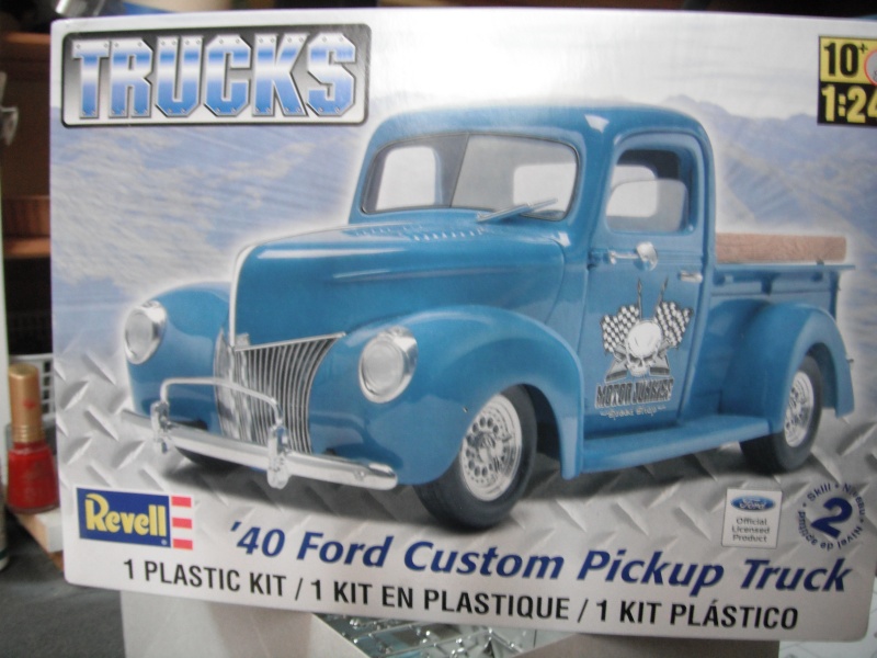 40' FORD PICK-UP *PAINT UP-DATE* 001_314