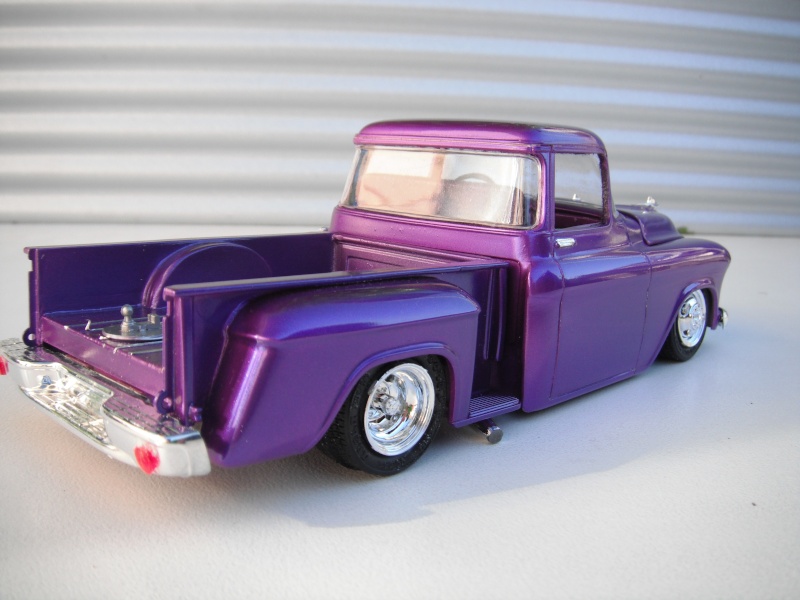 57 PICK-UP WITH TOY. 00913
