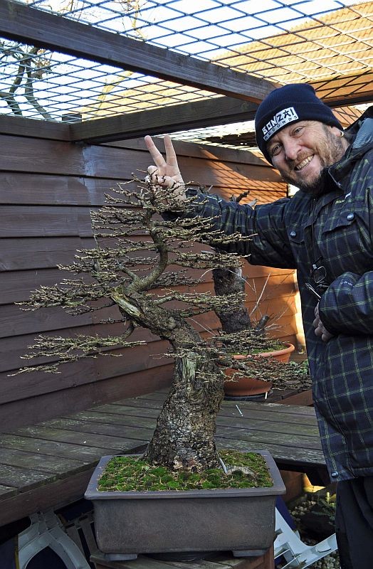 HAVING SOME WINTER FUN WHILE PREPARING MY LARCH (XL) FOR A SHOW. - Page 2 Larix12