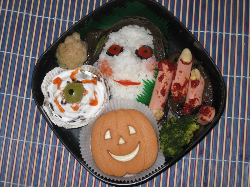 VOTA IL BENTO DI HALLOWEEN! The_sa11