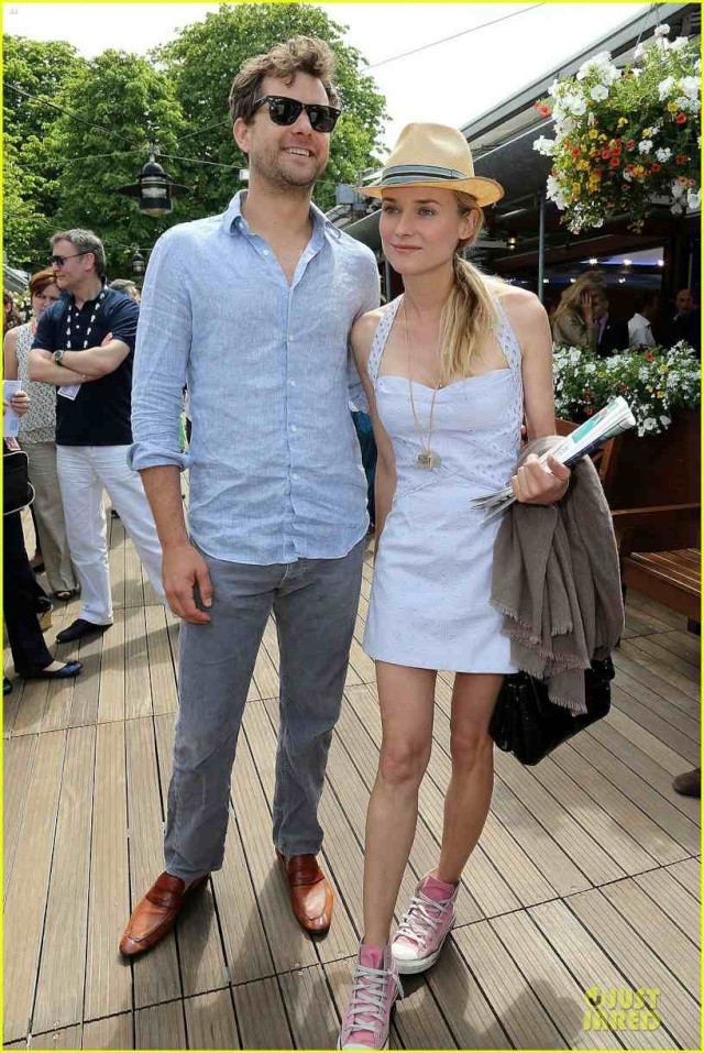 Joshua Jackson (y Diane Kruger) en el torneo de tenis Roland Garros Diane-27