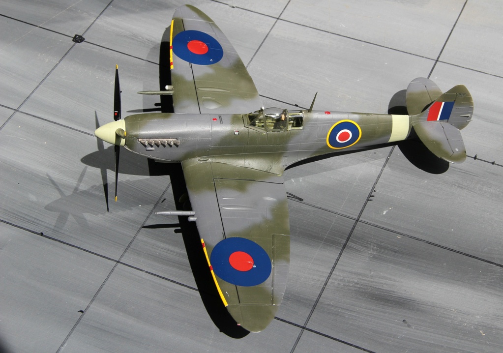 [Revell] 1/32 - SUPERMARINE SPITFIRE Mk IXc Superm80