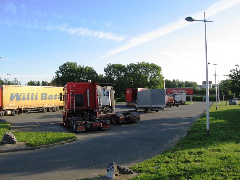 Les parkings d'autoroutes - Page 7 Papy_280