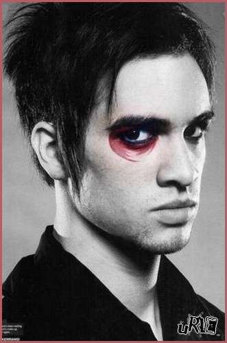 Brendon Urie 22636510