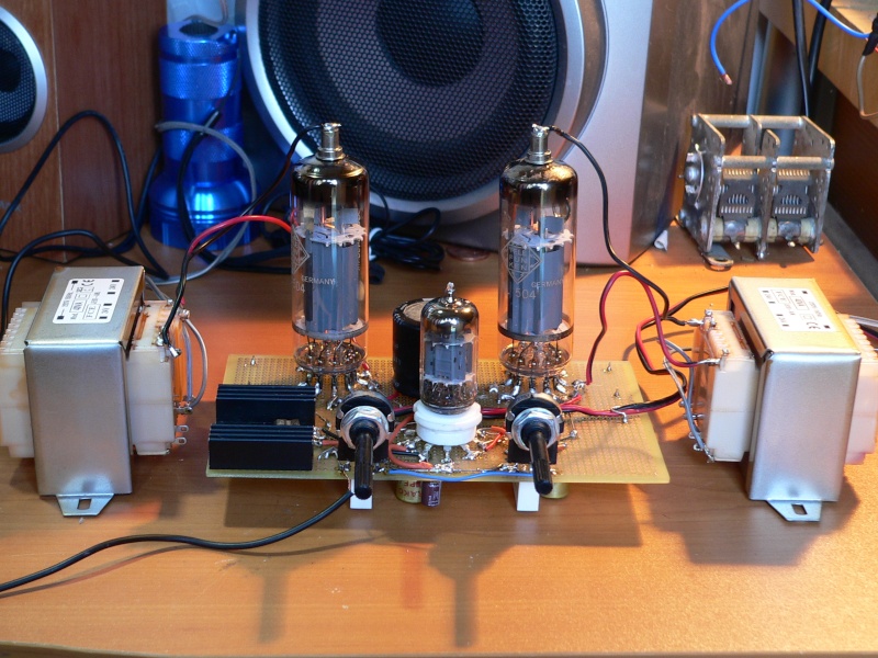 pl504 - Ampli valvolare stereo S.E. a 24Vcc - 1+1W a tre valvole P1030718