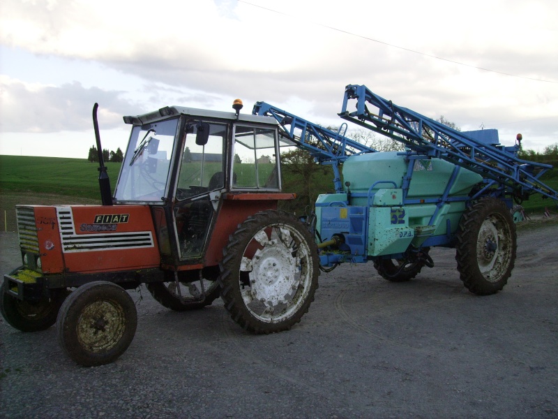 Concours du tracteur le plus cradingue - Page 2 Pict0315