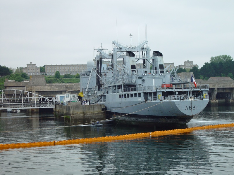 [Les ports militaires de métropole] Port de Brest - TOME 1 - Page 35 Lhr2_111