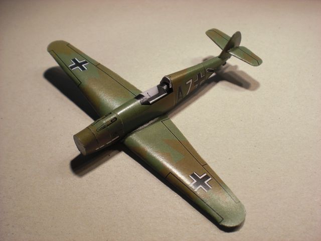 Messerschmitt Me 109F - GELI-Bogen Nr. 8 - Maßstab 1:100 - Seite 2 014_tr11