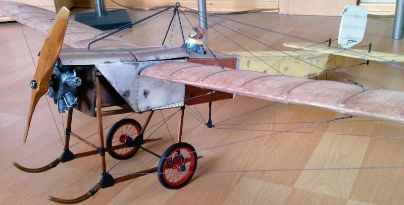 Bristol Monoplane No.73 in 1:10 12410