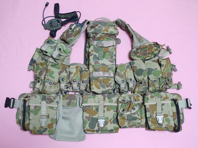 Australian Land 125 DPCU tactical vest Dpcu_v10