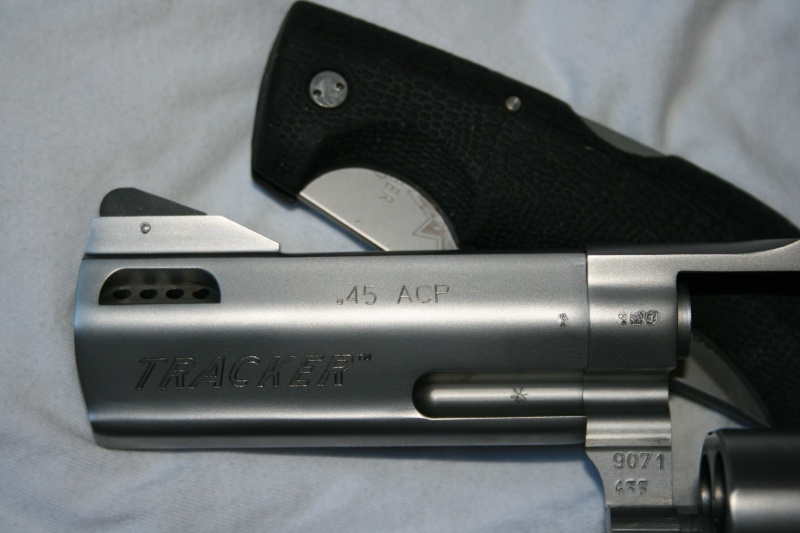 TRACKER TAURUS 45 ACP Img_2613