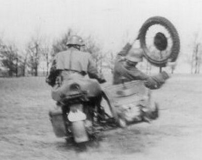 Les motos de l'armée allemande ! Tandem10